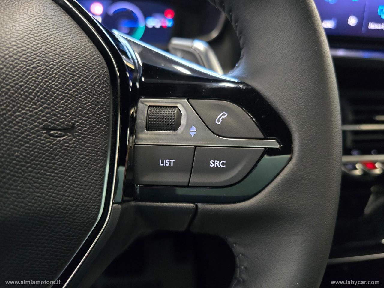 PEUGEOT 2008 Hybrid 136 e-DCS6 Allure