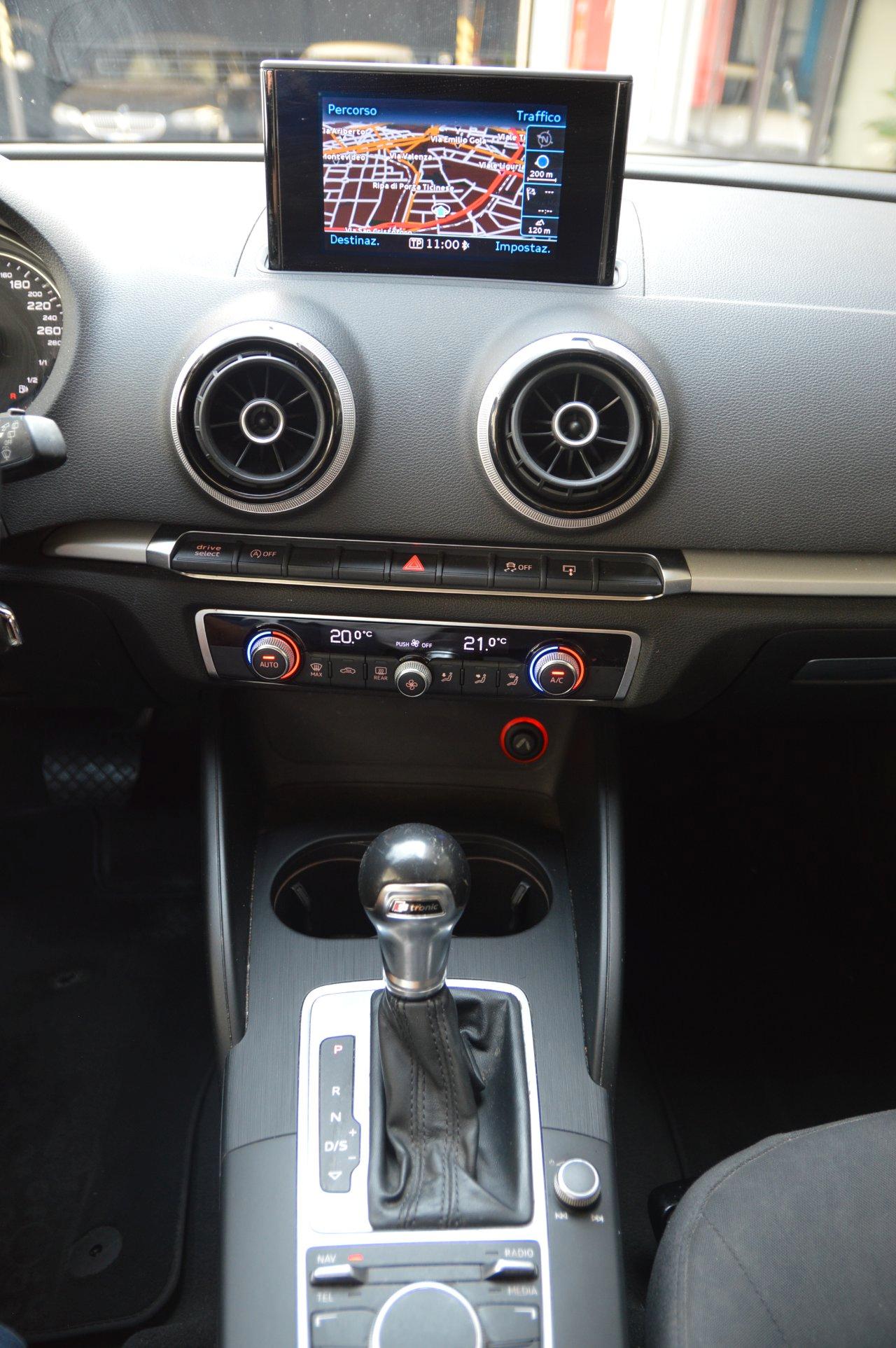 Audi A3 Sportback 1.2 tfsi Business 110cv s-tronic E6