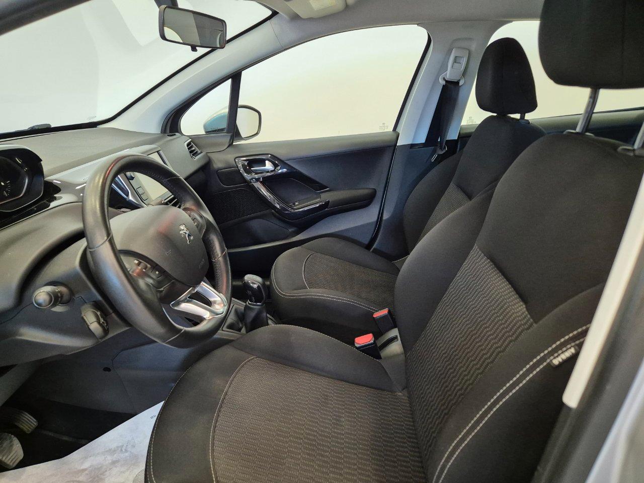 Peugeot 208 1.2 puretech Active gpl 5P - NEOPATENTATI - Sens. Park. - Bluetooth