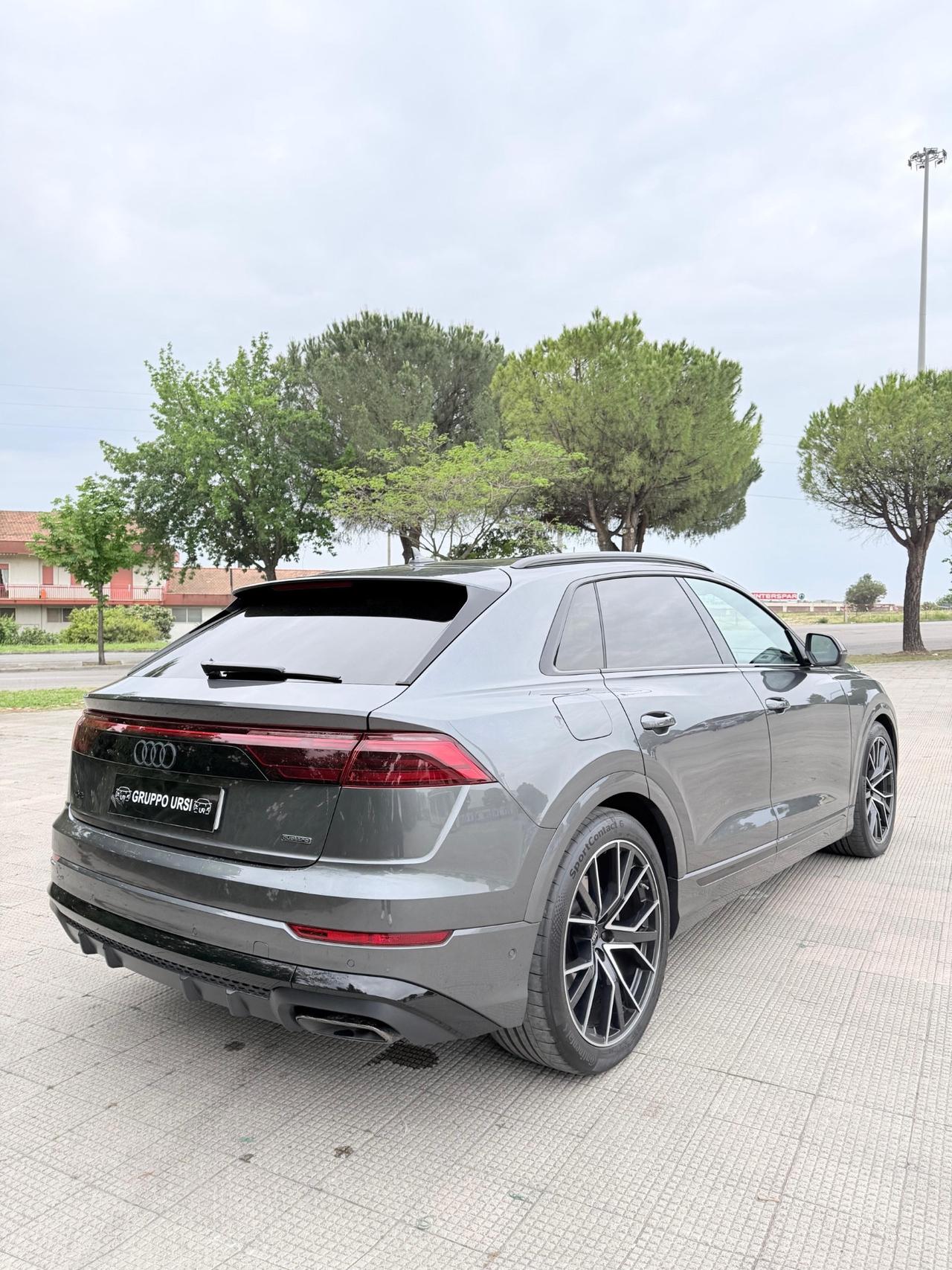 Audi Q8 SUV 45 TDI quattro tiptronic S line edition