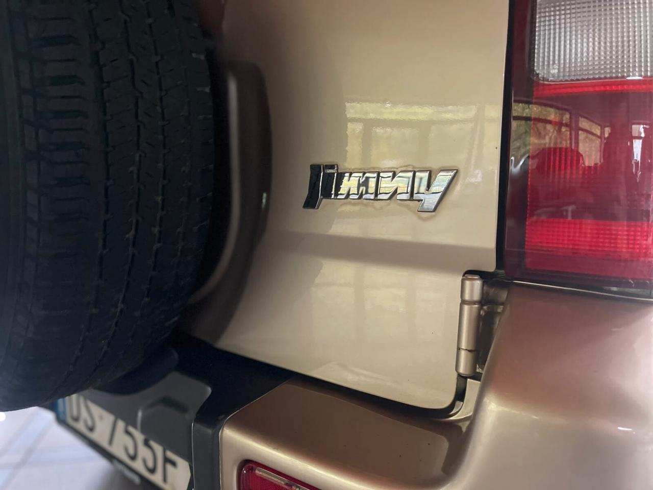 Suzuki Jimny 1.3i 16V cat 4WD JLX
