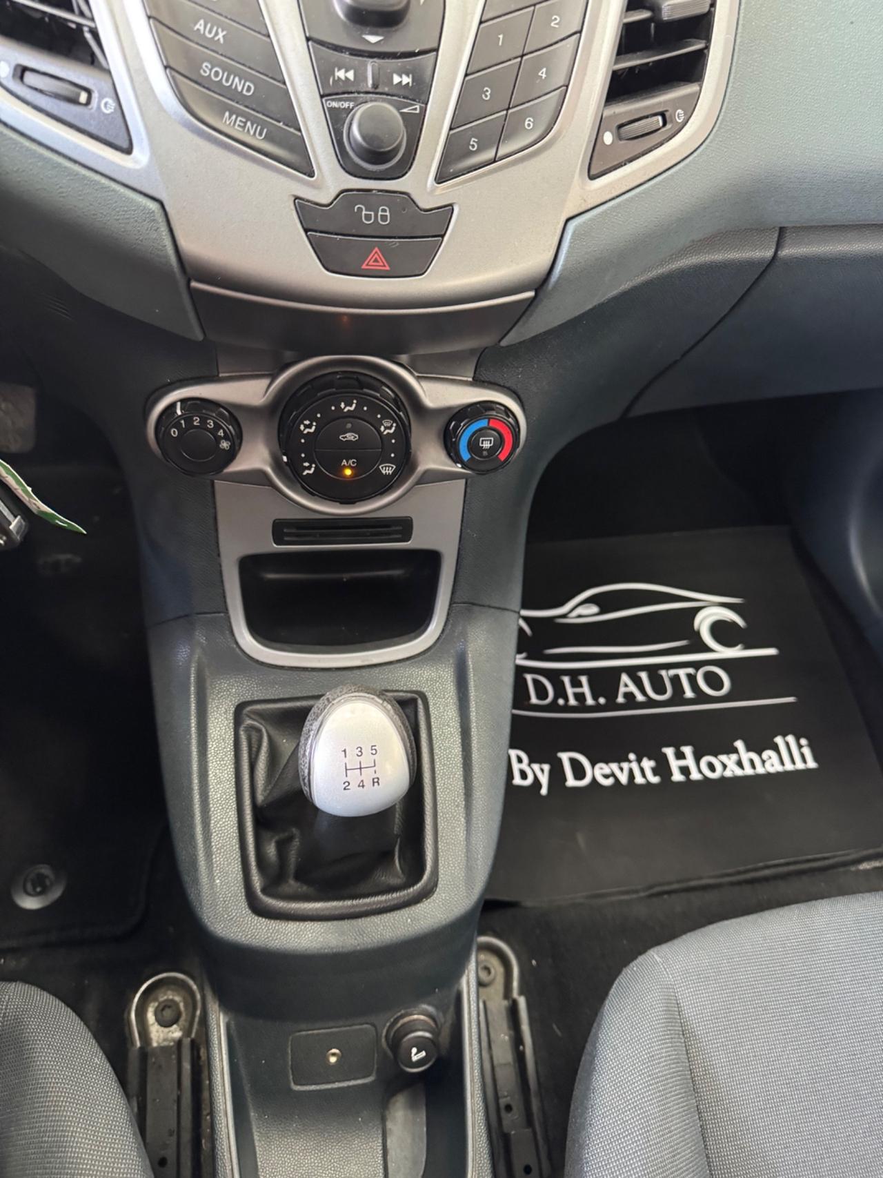 Ford Fiesta 1.2 82 CV 5 porte Titanium