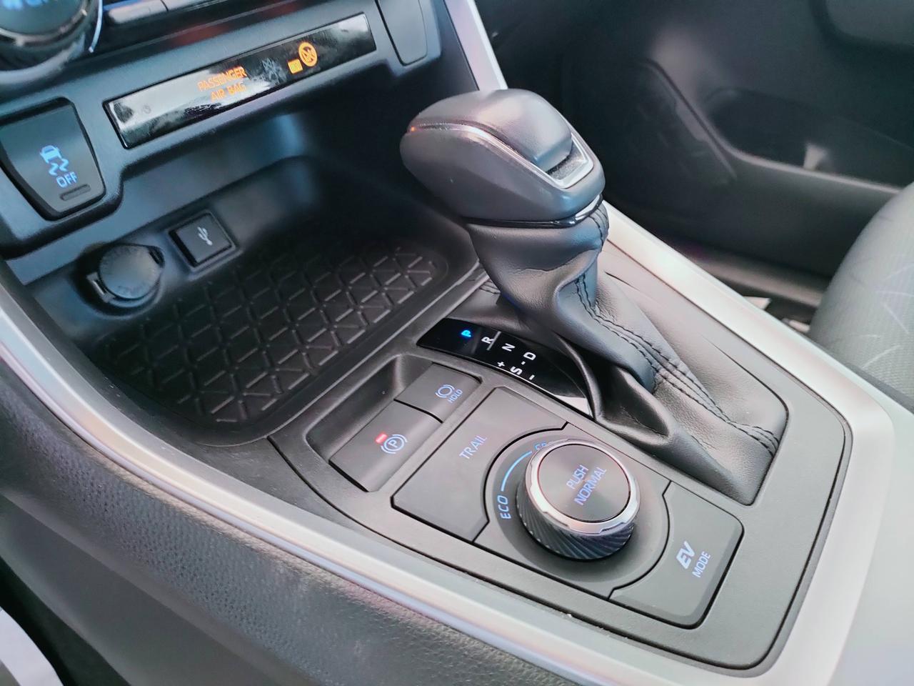 TOYOTA Rav4 V 2019 - Rav4 2.5 vvt-ie h Active awd-i 222cv e-cvt