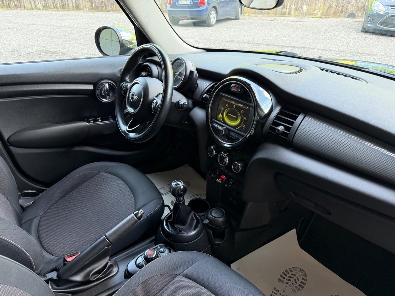 Mini 1.5 One D Business XL