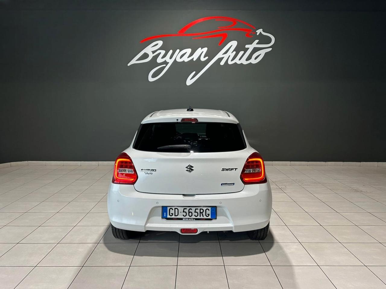 Suzuki Swift 1.2 Hybrid Top