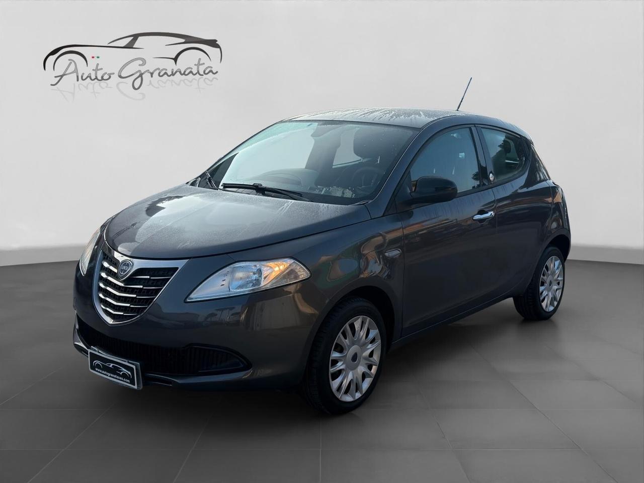 Lancia Ypsilon 1.2 69cv GPL Ecochic Gold