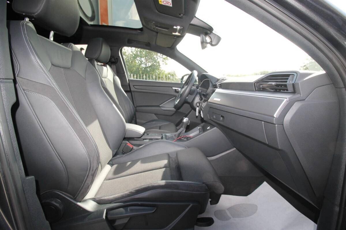 Audi Q3 SPB 35 TDI S tronic line edition 2022