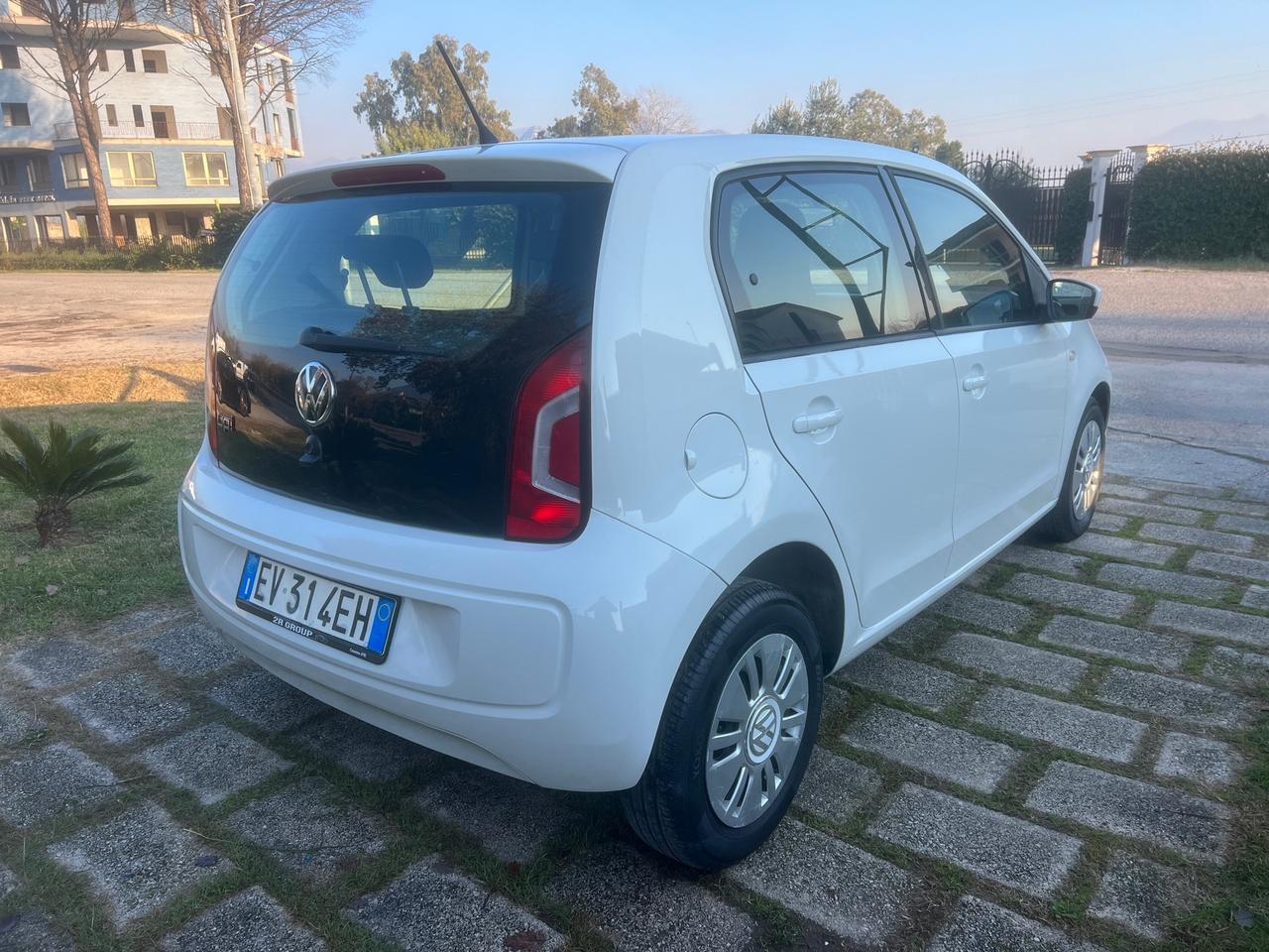 Volkswagen UP! 1.0 44KW-2014"AUTOMATICA"