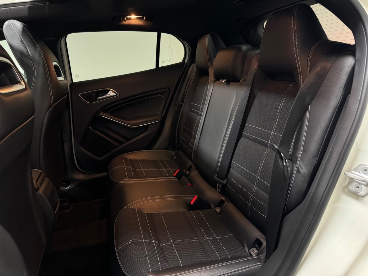 Mercedes-benz GLA 200 CDI Automatic Sport TETTO APRIBILE