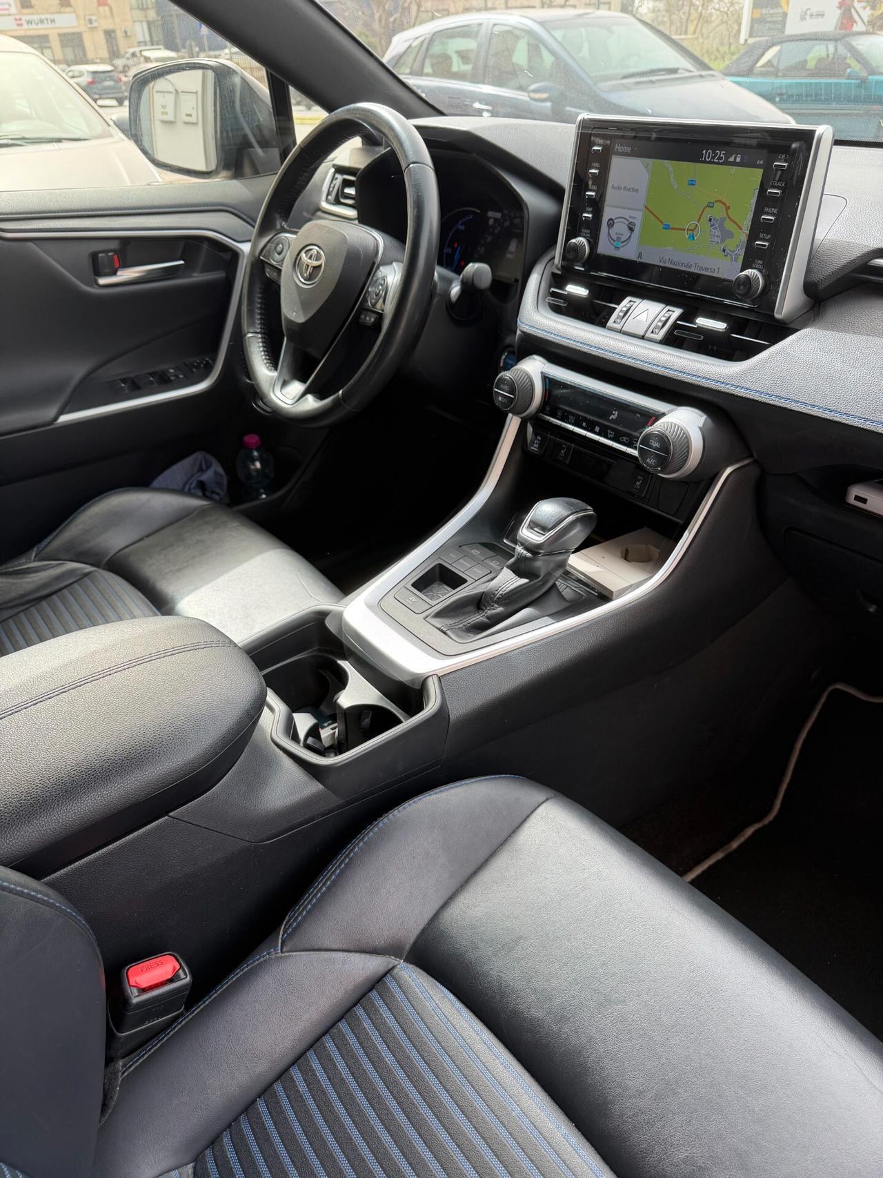 Toyota RAV 4 E-CVT 2WD STYLE