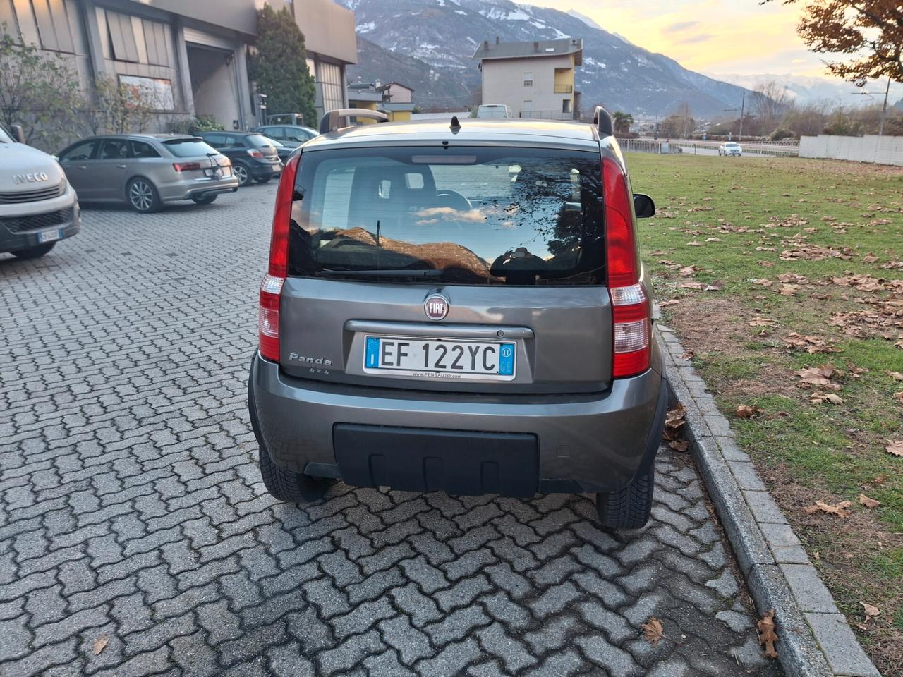 Fiat Panda 1.3 MJT 16V DPF 4x4 Climbing