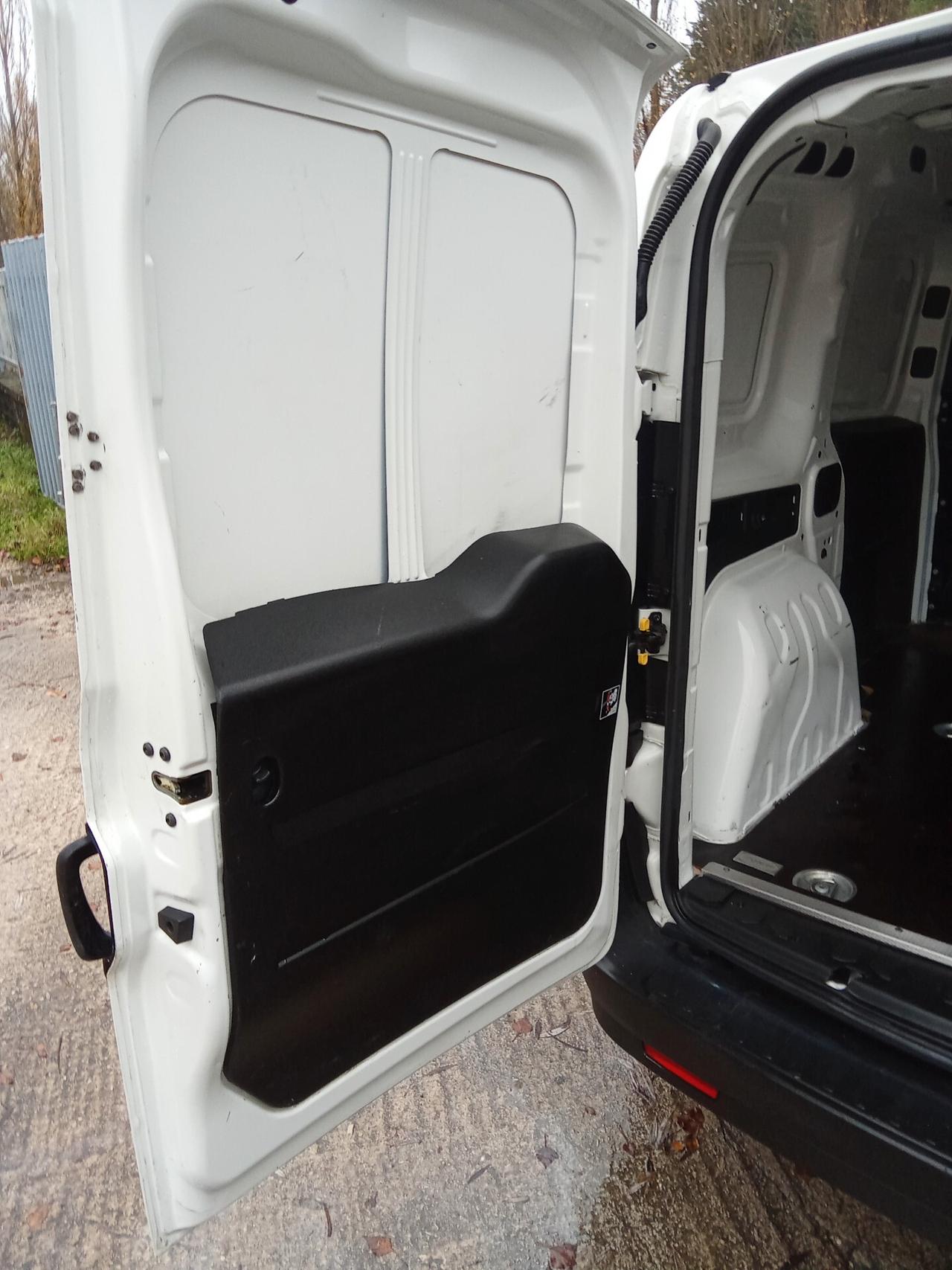 Fiat Doblò 1.3 MJT Cargo 90cv 017