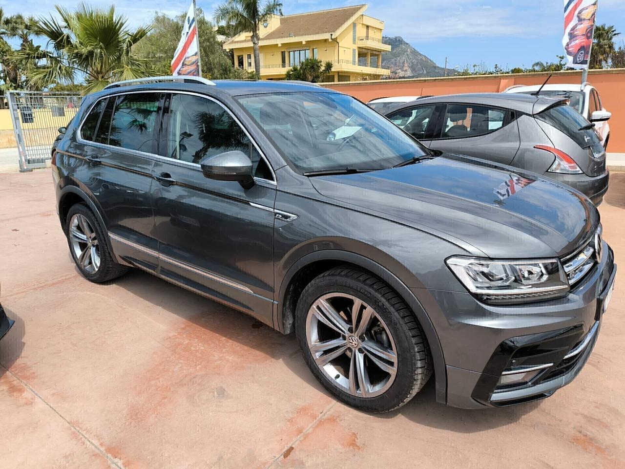 Volkswagen Tiguan 2.0 TDI SCR DSG Sport R-Line