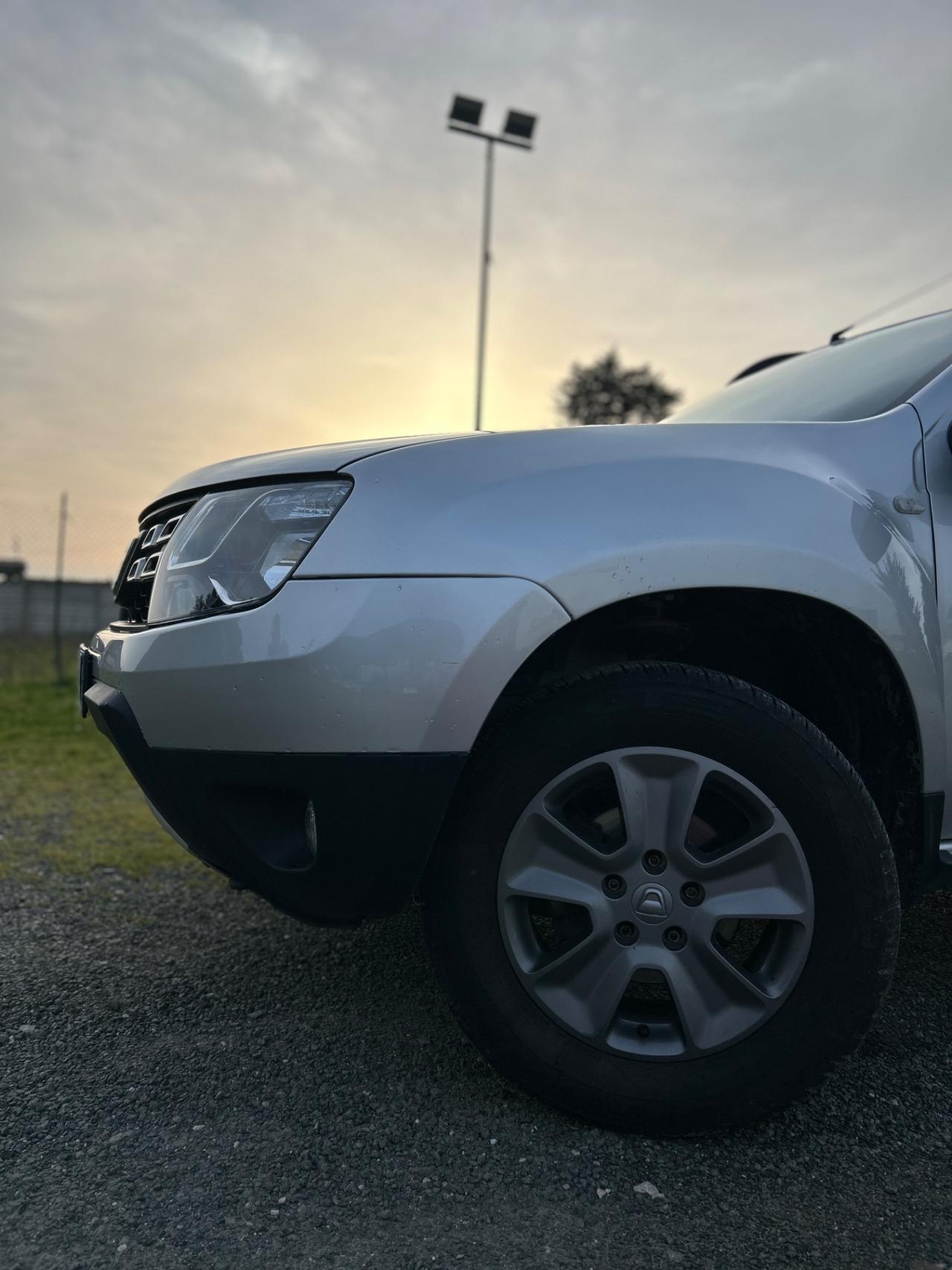 Dacia Duster 1.6c 4x2*GPL DI FABBRICA*UNIPRO*NAVI*