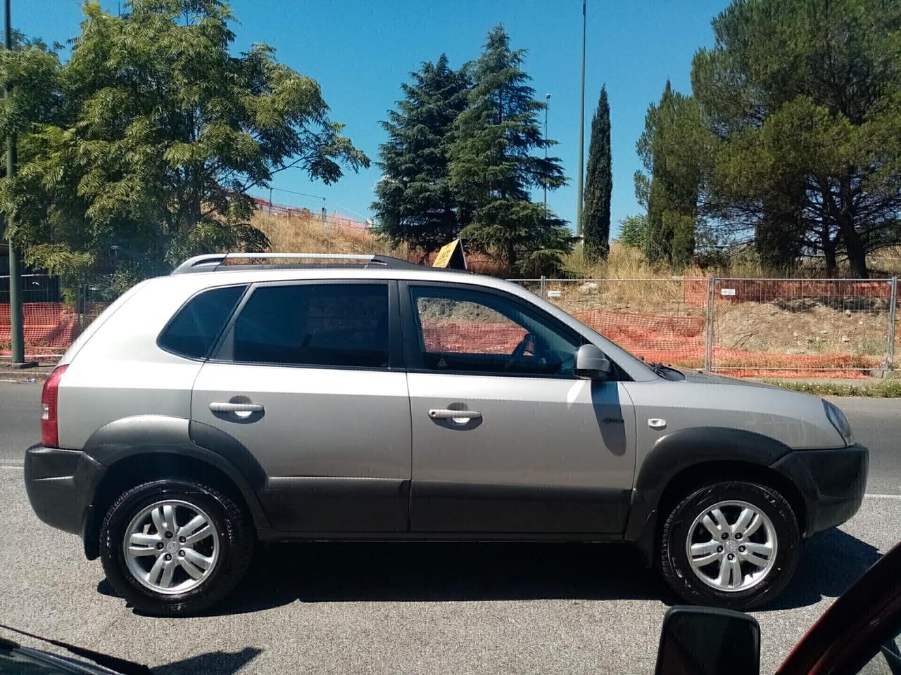 HYUNDAI TUCSON 2.0 CRDI VGT ACTIVE