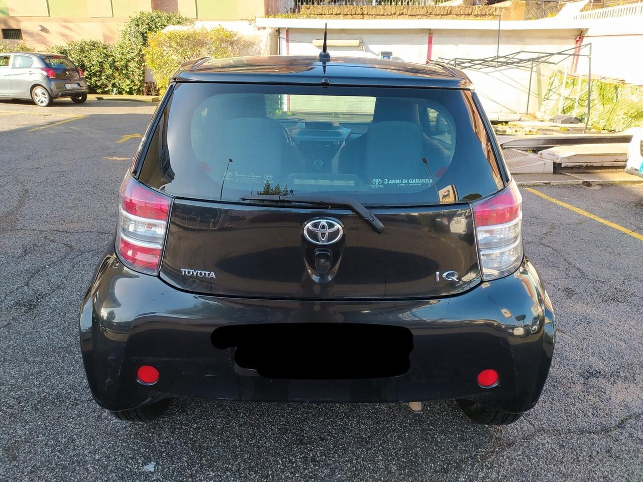 Toyota iQ 1.0