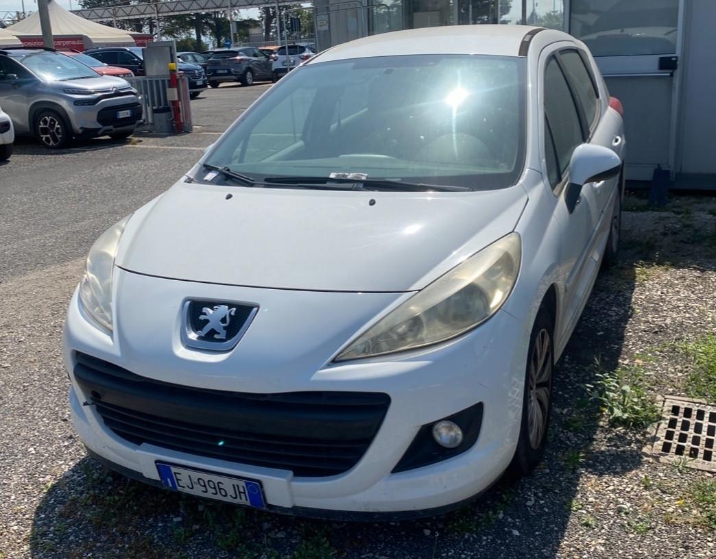 Peugeot 207 1.6 8V HDi 112CV SW Outdoor