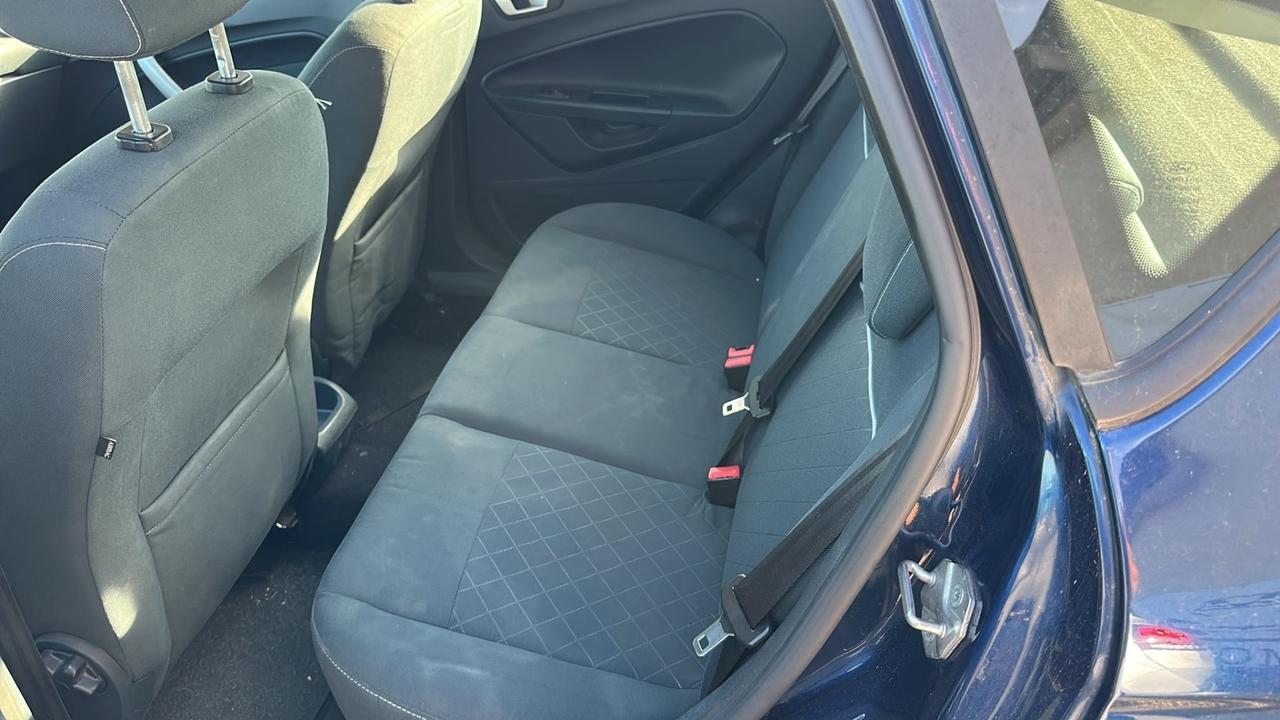 Ford Fiesta 1.2 benzina gpl 2012 da controllare
