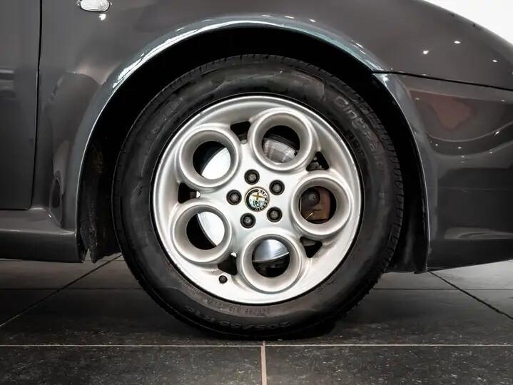 Alfa Romeo GT 1.8 16V TS Distinctive
