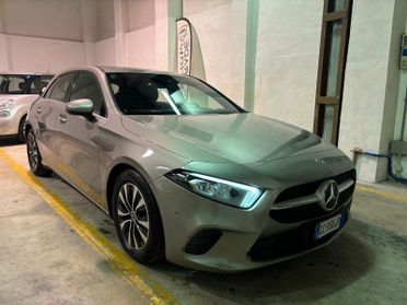 Mercedes-benz A 180 d Automatic Business Extra