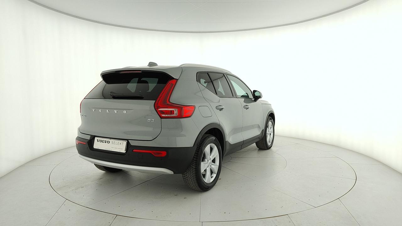 VOLVO XC40 2.0 b3 Core auto