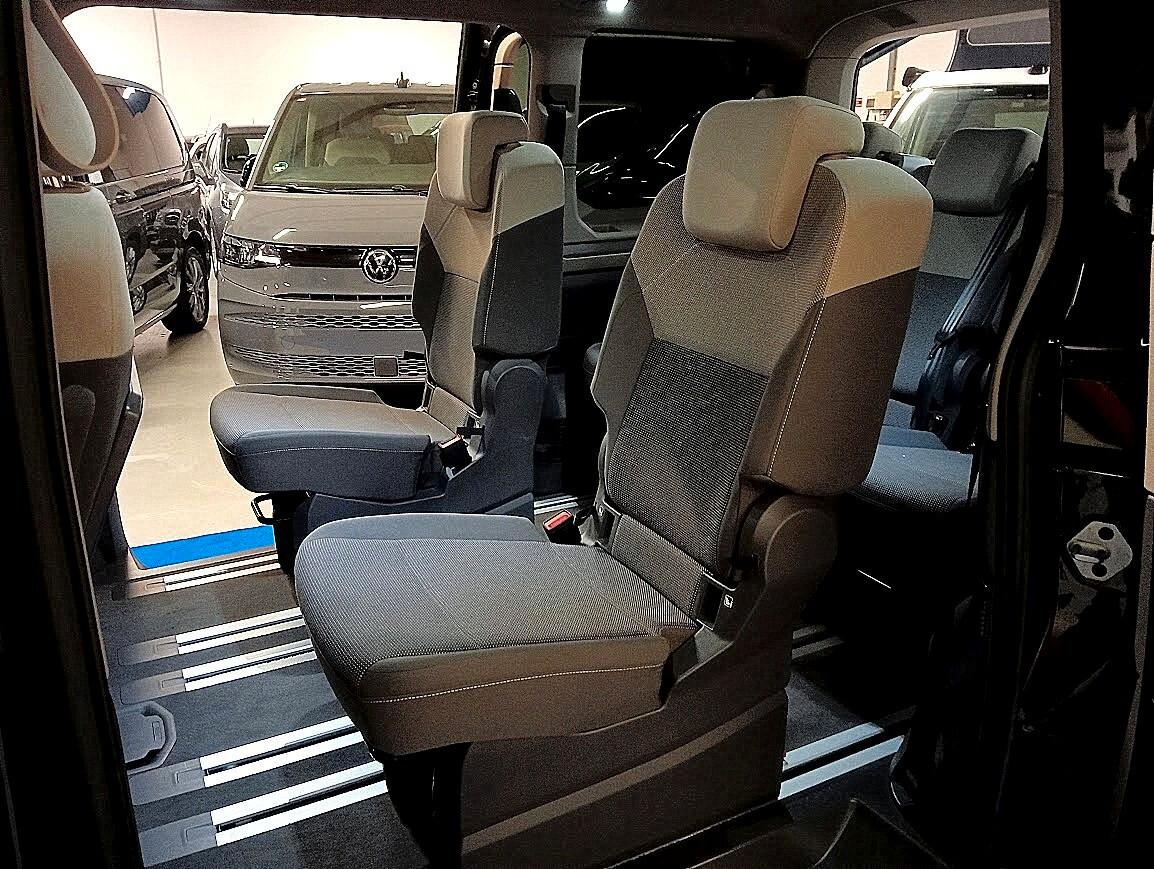 Volkswagen T7 Multivan TDI DSG 7P GANCIO + PORTE E BAULE ELETTRICO