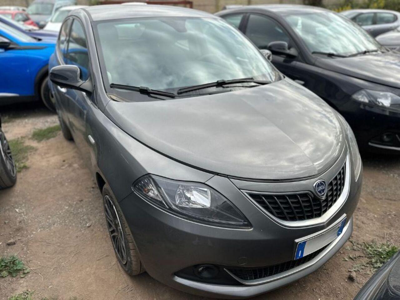 LANCIA Ypsilon III 2021 - Ypsilon 1.0 firefly hybrid Gold s&s 70cv 5p.ti