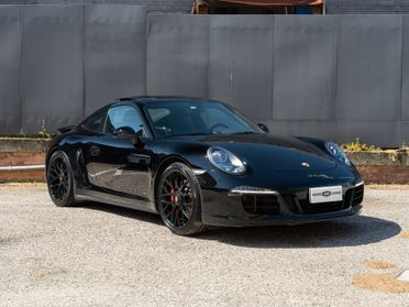 Porsche 911 3.8 Carrera 4 GTS Coupé