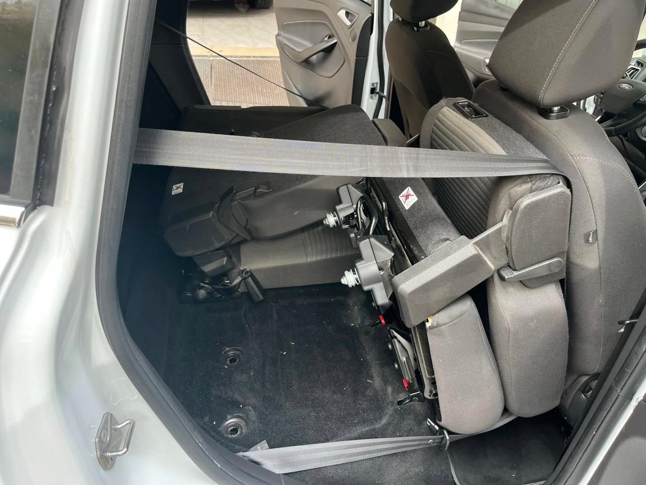 Ford C-Max 1.5 tdci Titanium