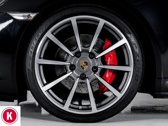 Porsche 911 3.8 Carrera 4S Coupé