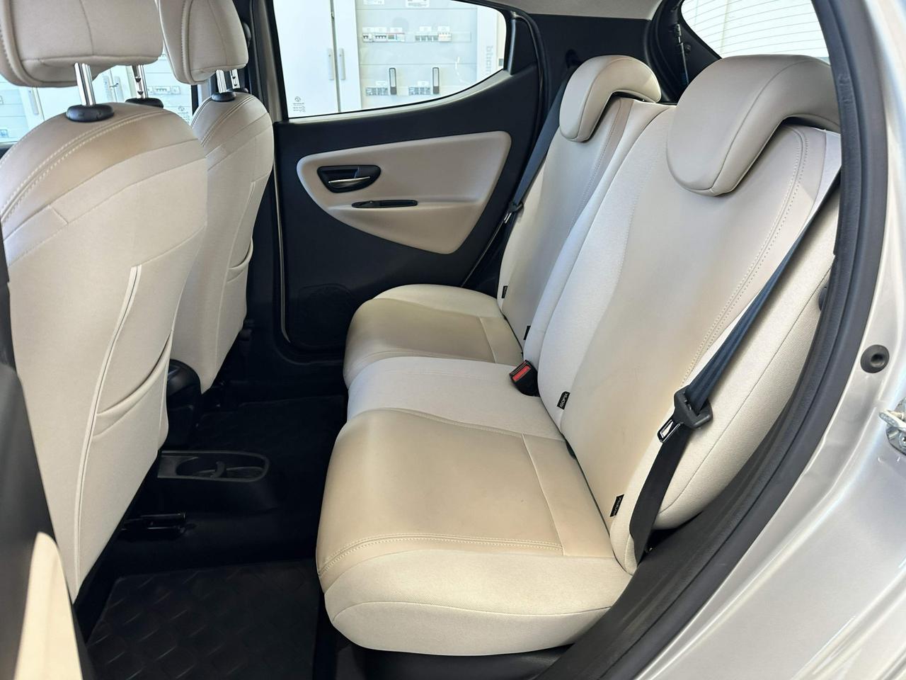 Lancia Ypsilon 0.9 t.air Platinum s&s 85cv dfn