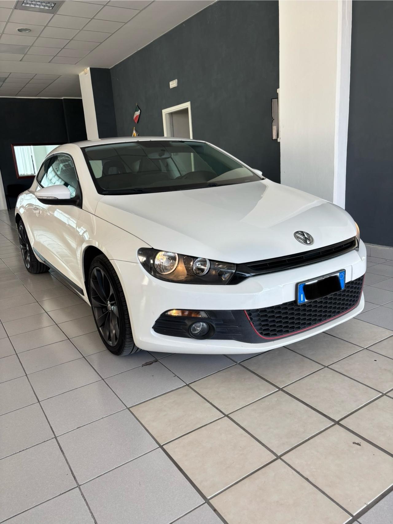 Volkswagen Scirocco 2.0 TDI 140CV DPF