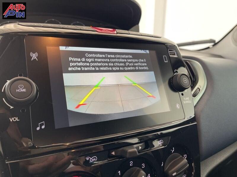 Lancia Ypsilon 1.0 FireFly 5 porte S&S Hybrid Platino