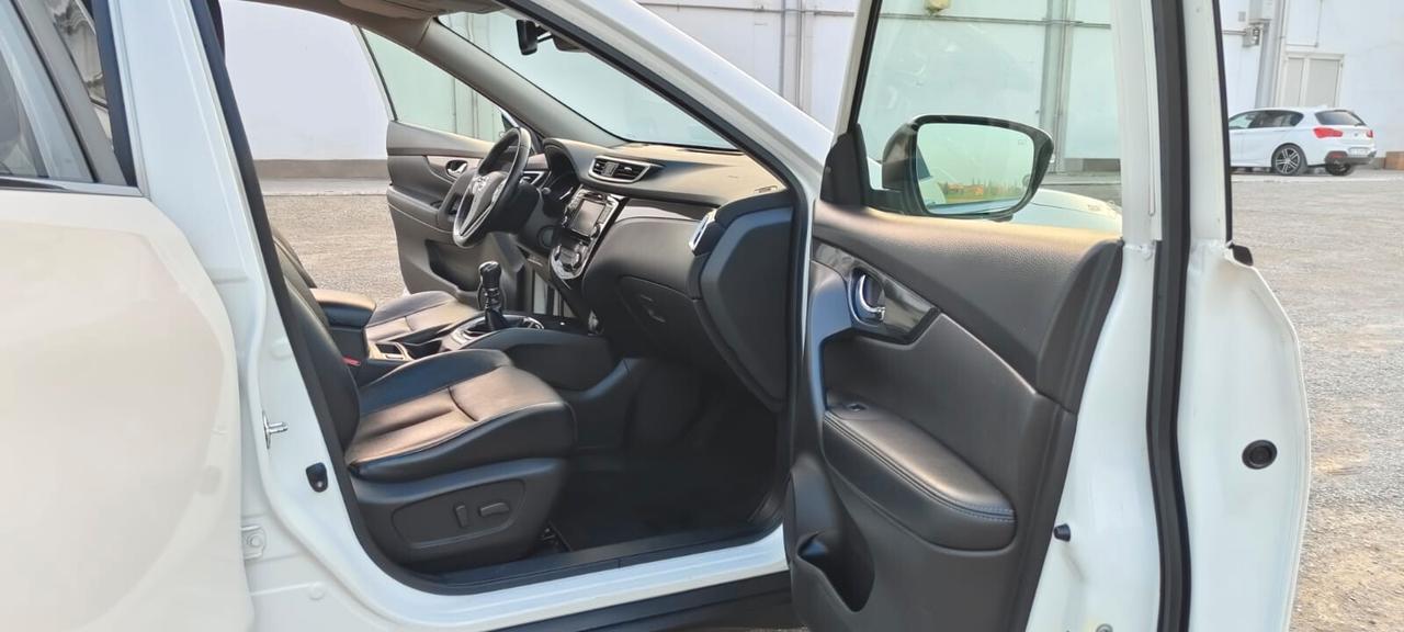 Nissan X-Trail 1.6 dCi 4WD Tekna