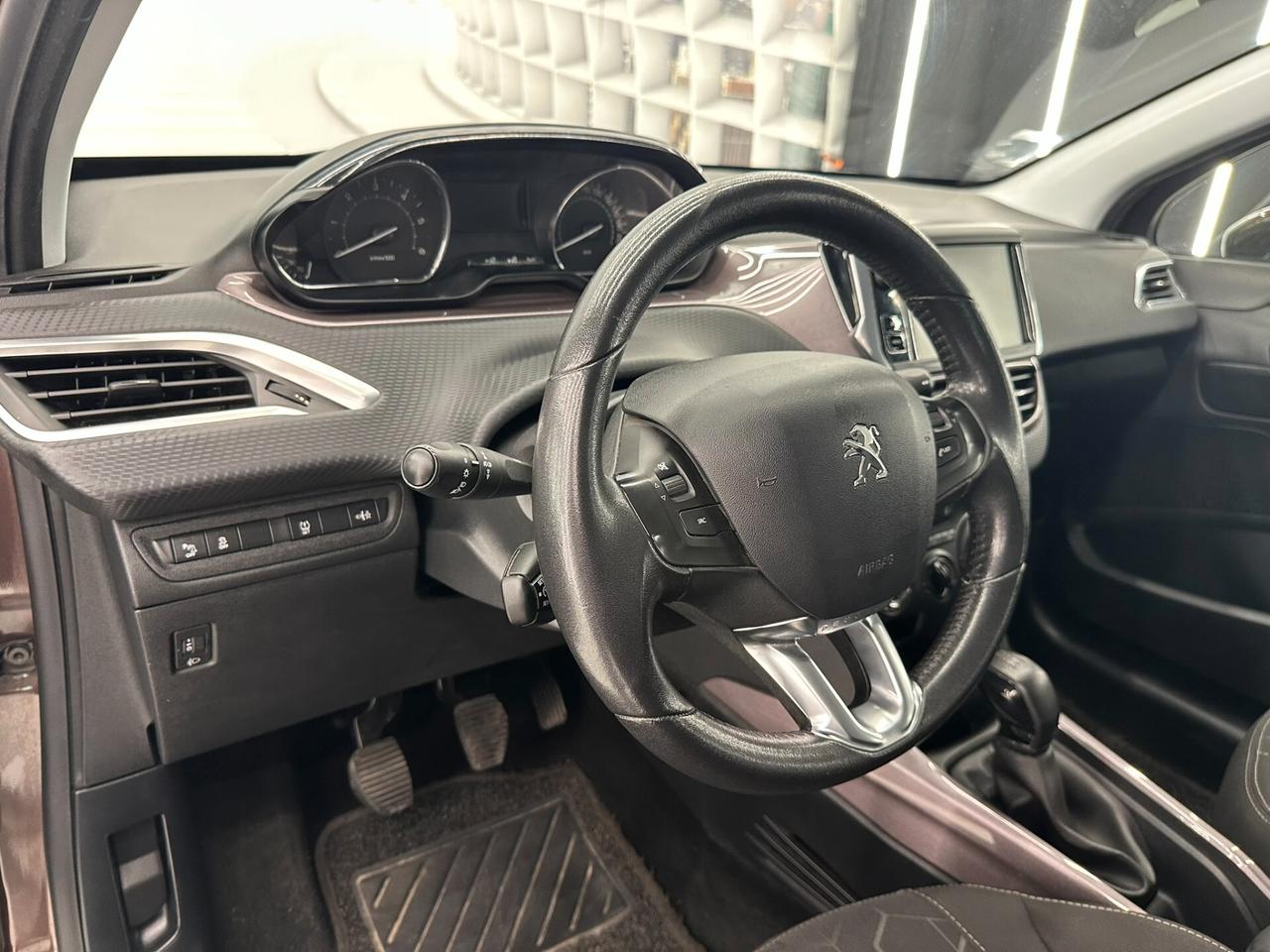 Peugeot 2008 1.4 DIESEL 68cv - NEOPATENTATI-KM CERTIFICATI-
