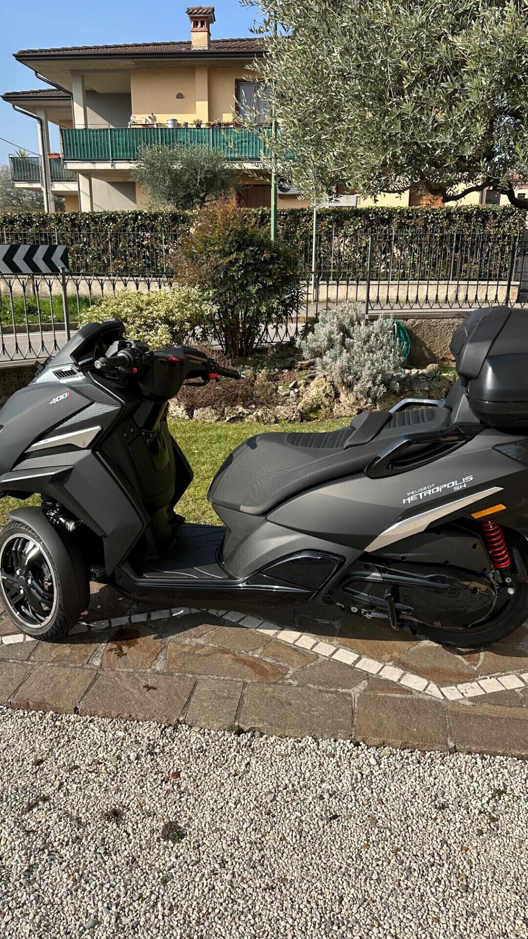 Peugeot Metropolis SW 400 5+ Pronta consegna