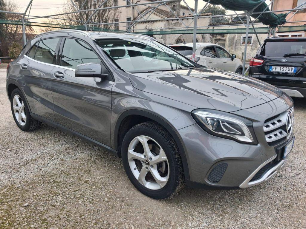 Mercedes-Benz GLA 200 d Automatic Sport