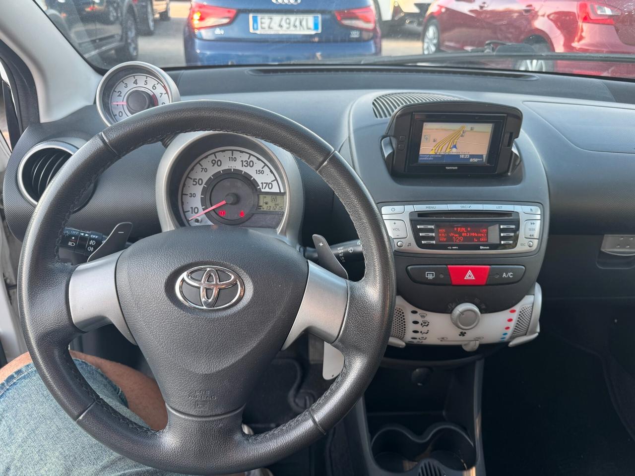 Toyota Aygo 1.0 12V VVT-i 5 porte Lounge Connect