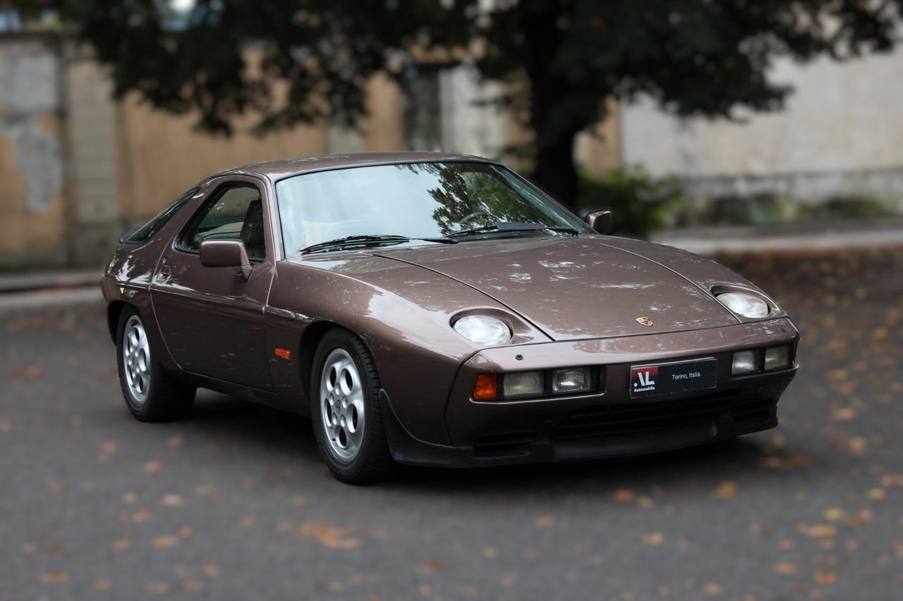 Porsche 928 S