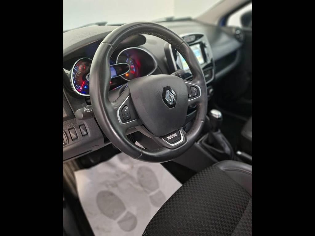 Renault Clio 5 Porte 0.9 TCe Moschino Zen