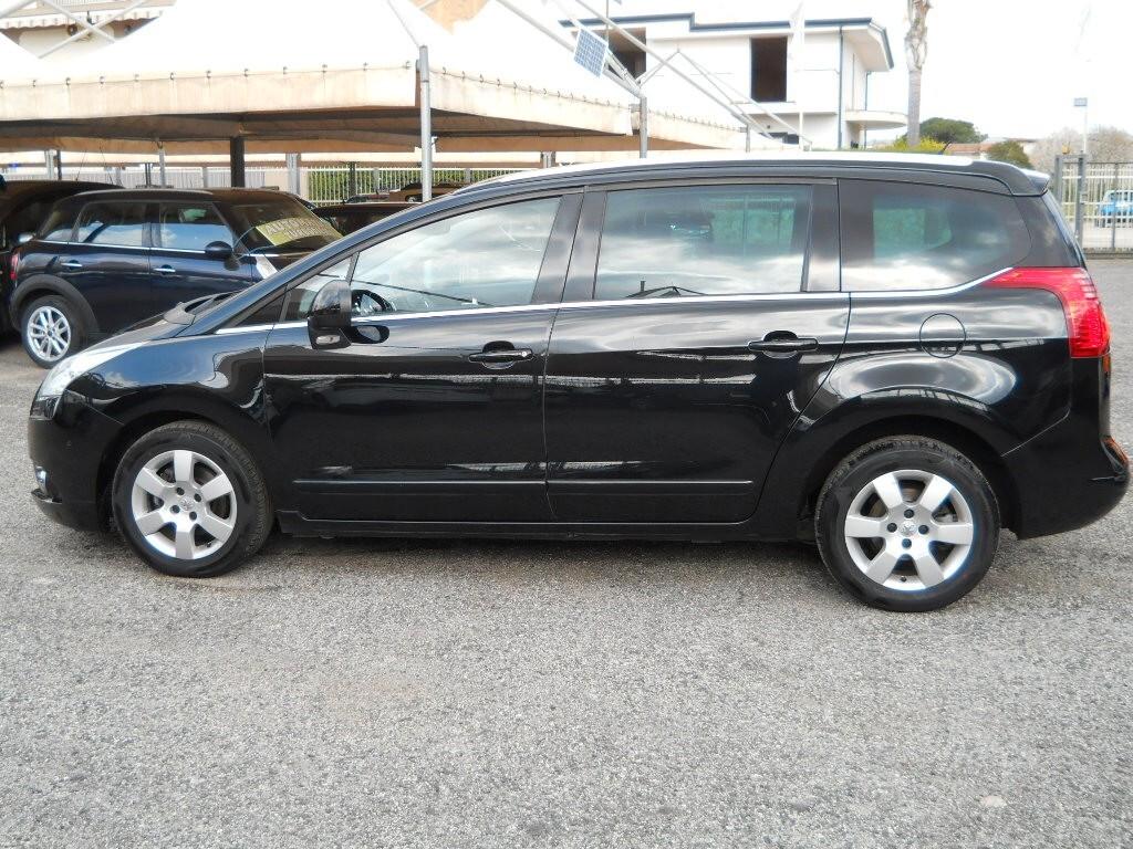 Peugeot 5008 1.6 e-HDi 115CV Stop&Start ETG6 Allure