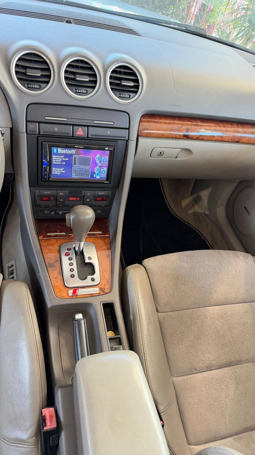 Audi A4 Cabriolet 2.5 V6 TDI cat