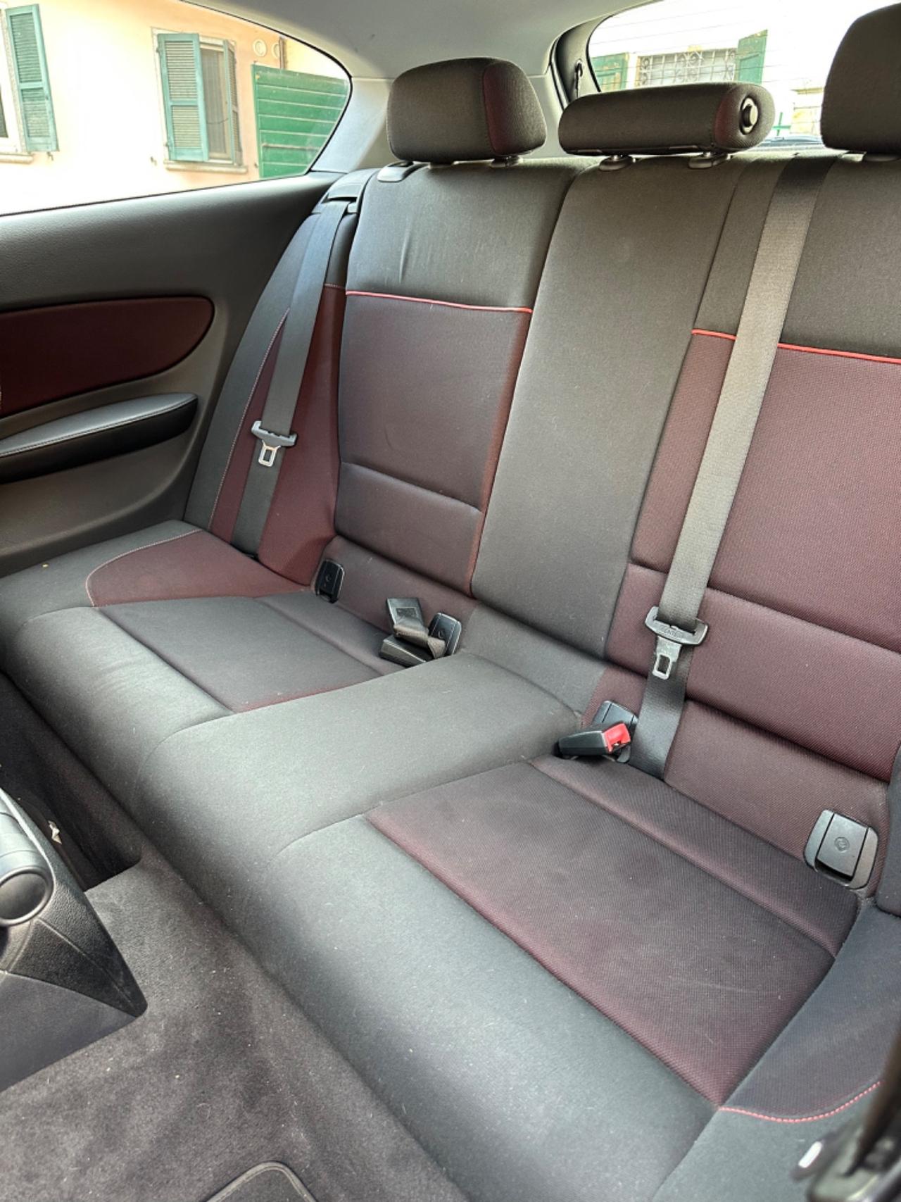 Bmw 116d 2.0 116CV FUTURA KMCERT UNICOPR