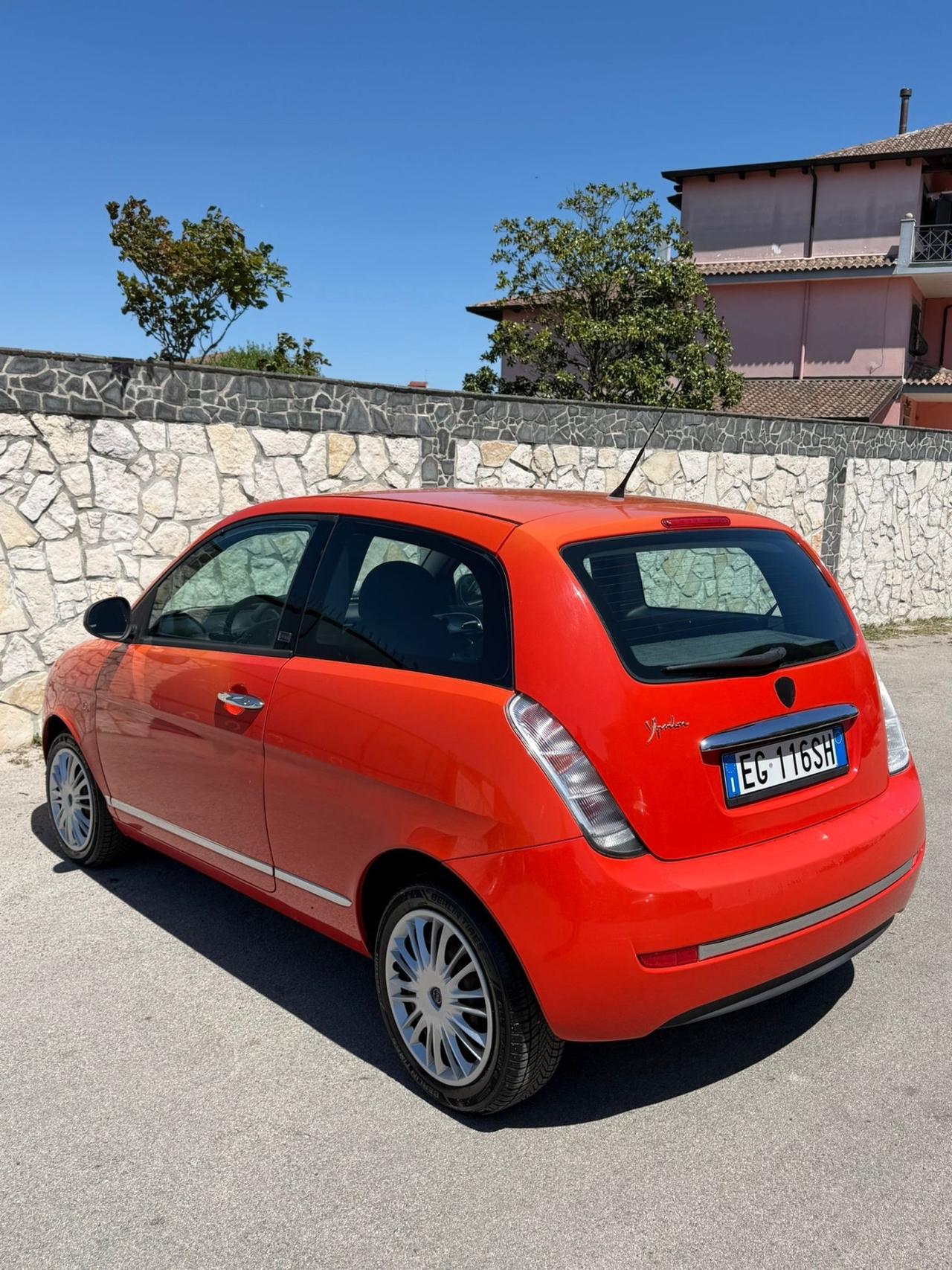 Lancia Ypsilon 1.2 69 CV Diva 69000 km