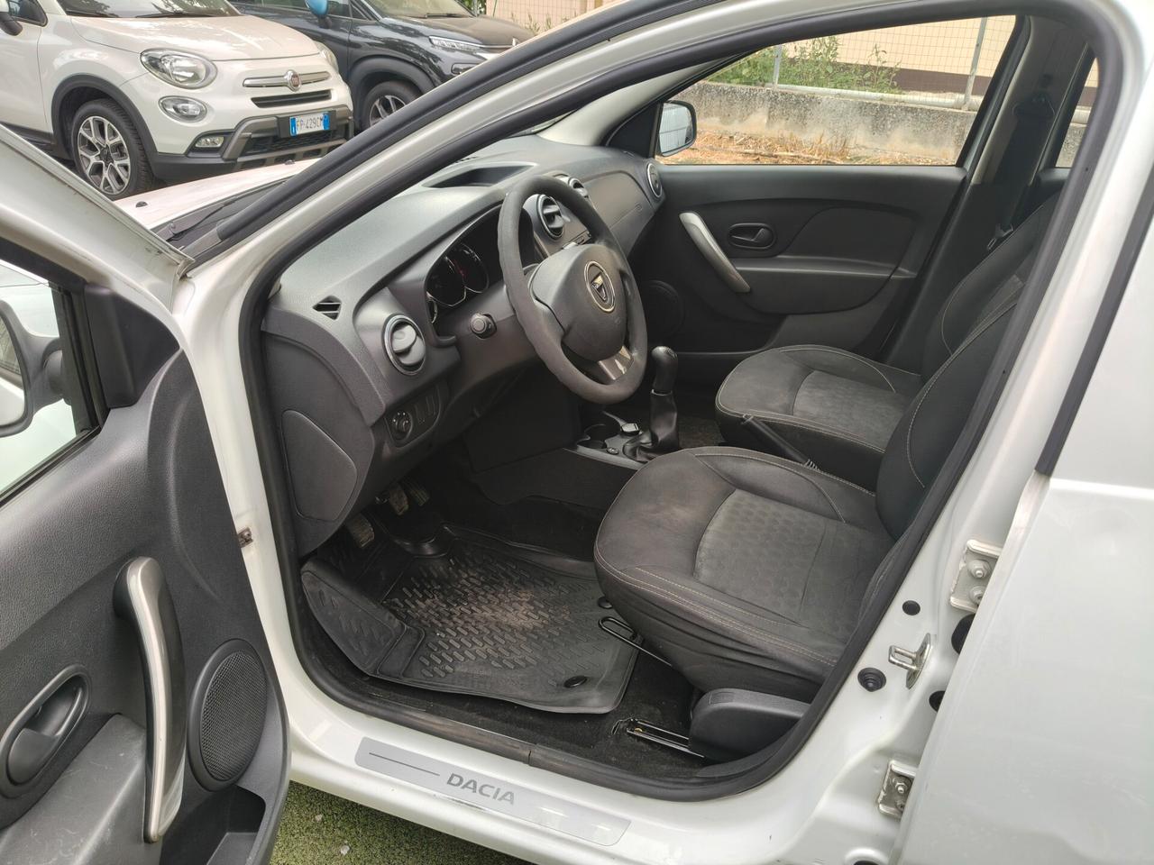 Dacia Sandero 1.2 GPL 2014 FULL OPTIONAL