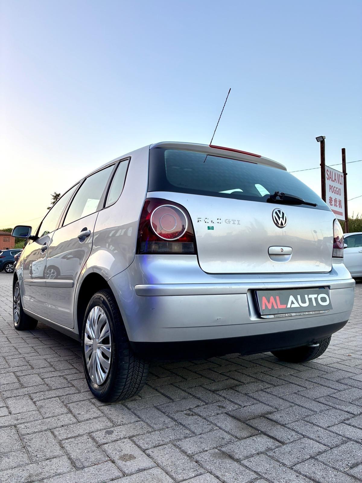 Volkswagen Polo 1.2/64CV 12V 5p. Comfortline . OK NEOPATENTATO