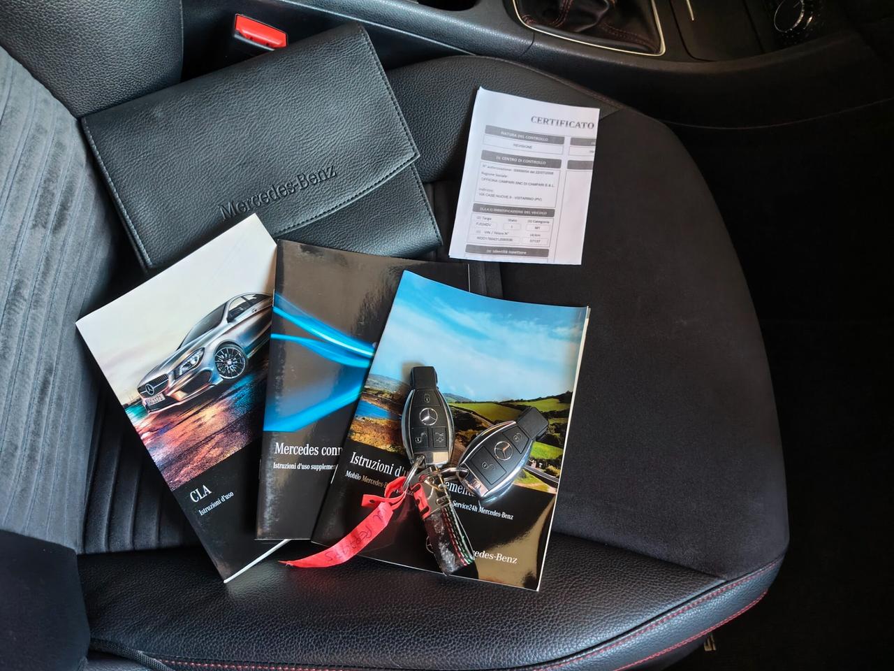 Mercedes-benz CLA 180 Premium