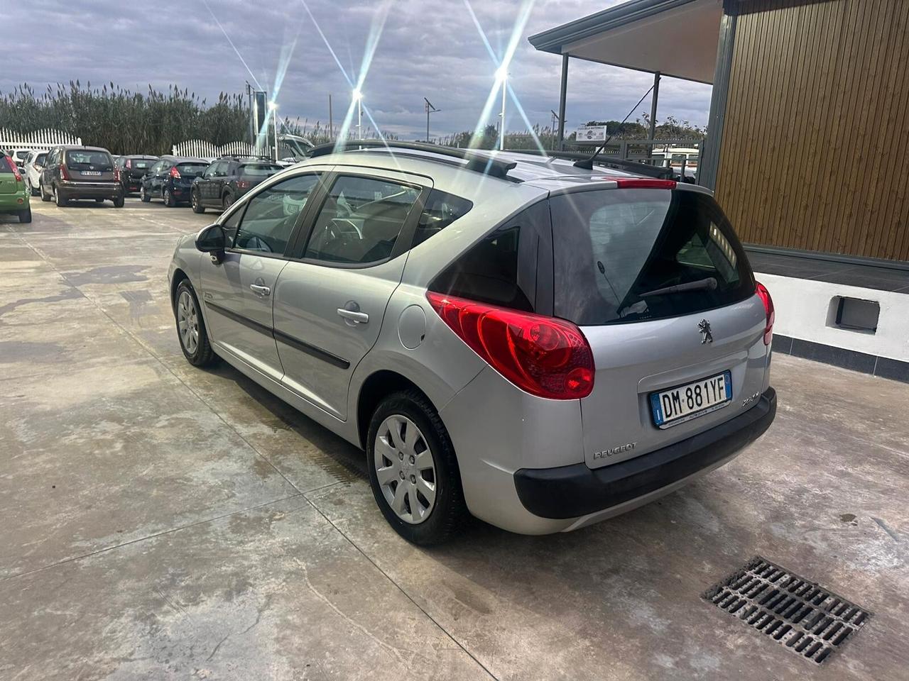 Peugeot 207 1.4 VTi 95CV SW ONE Line
