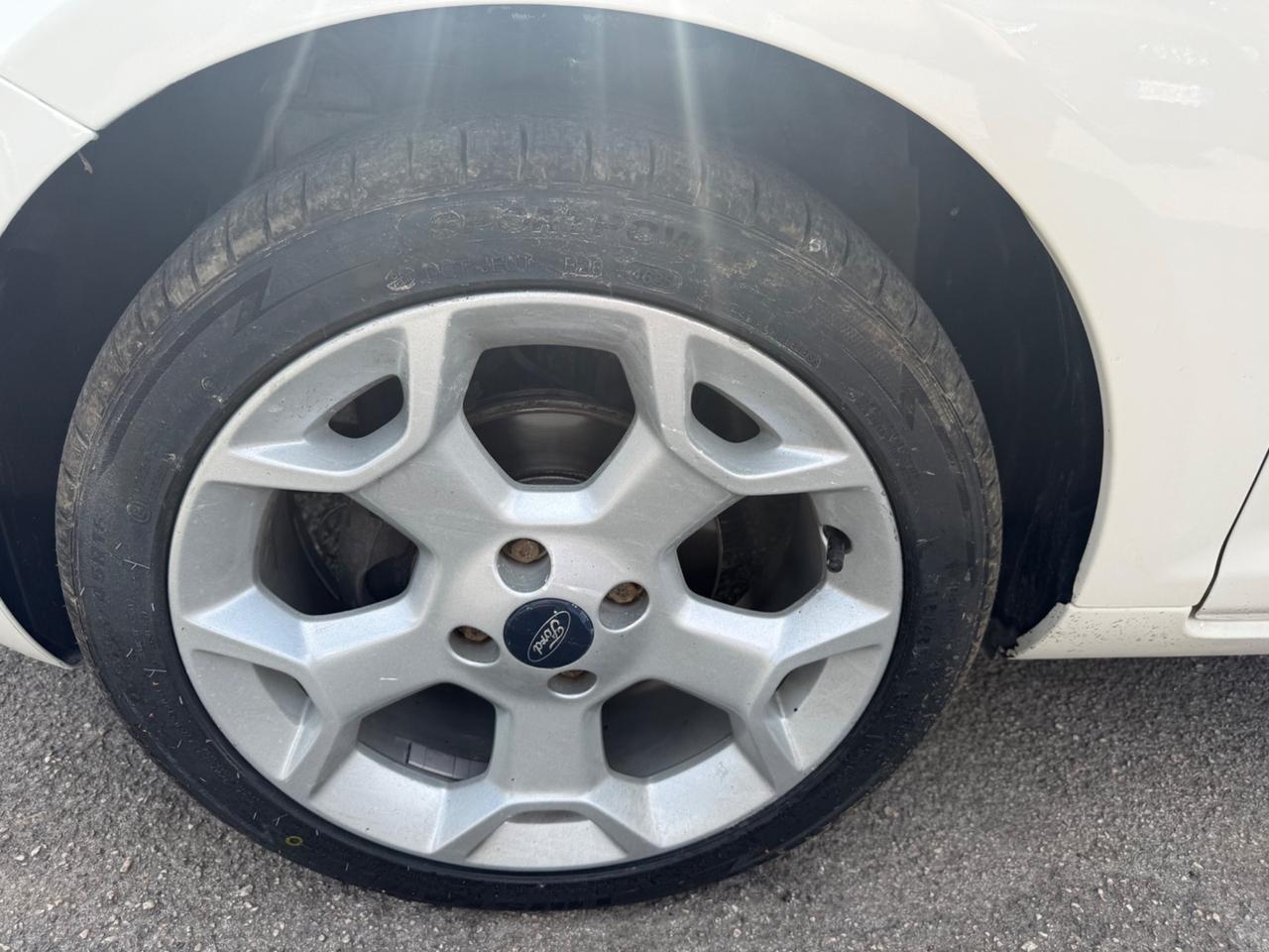 Ford Ka Ka+ 1.3 TDCi 75CV Titanium cDPF