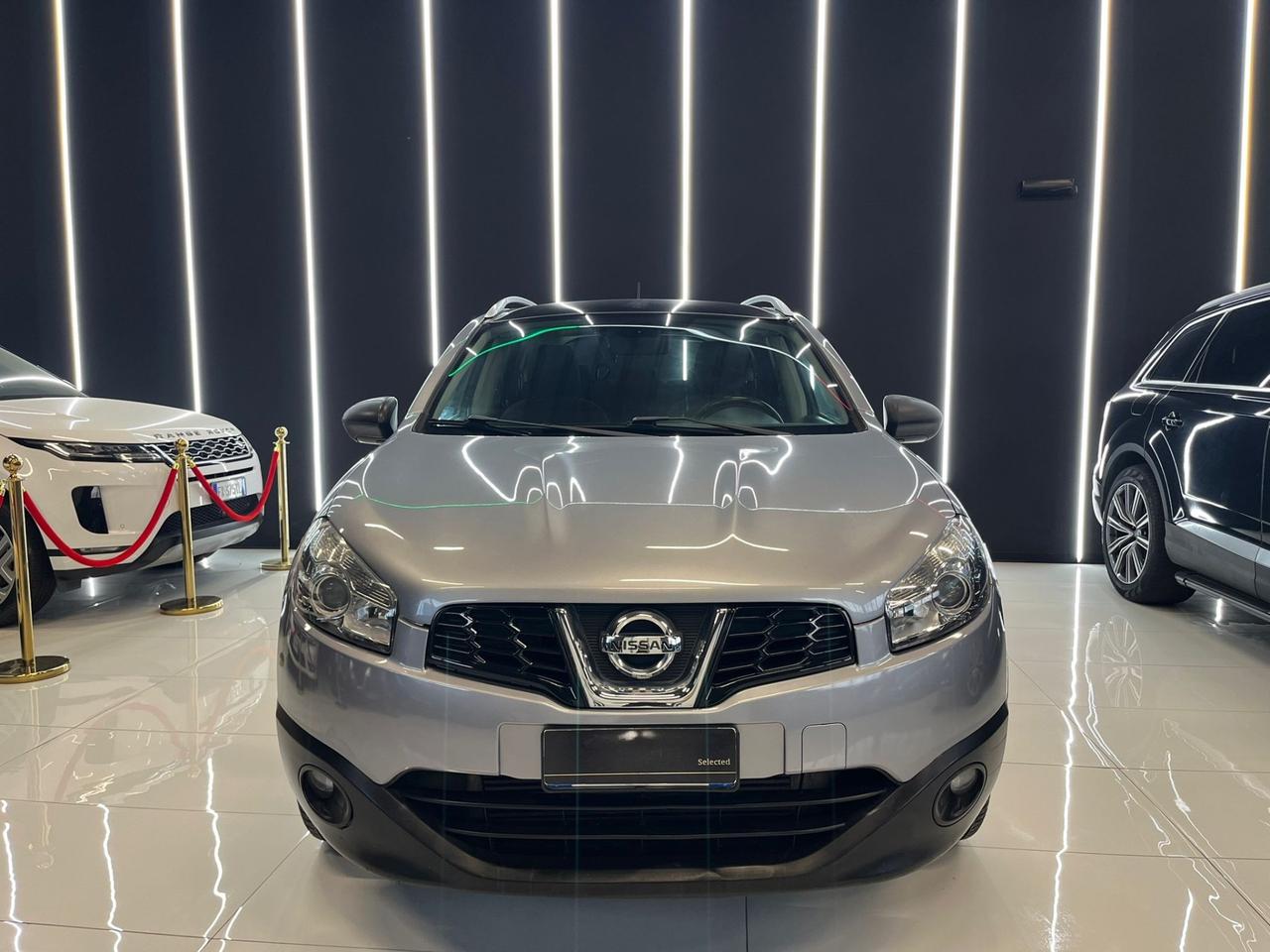 Nissan Qashqai 2.0 dCi DPF Tekna 7 POSTI TETTO
